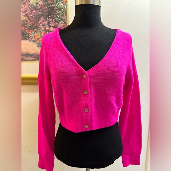 NWT J CREW CASHMERE Featherweight Shrunken Cardigan Sweater Neon Fushia Medium - Picture 4 of 8